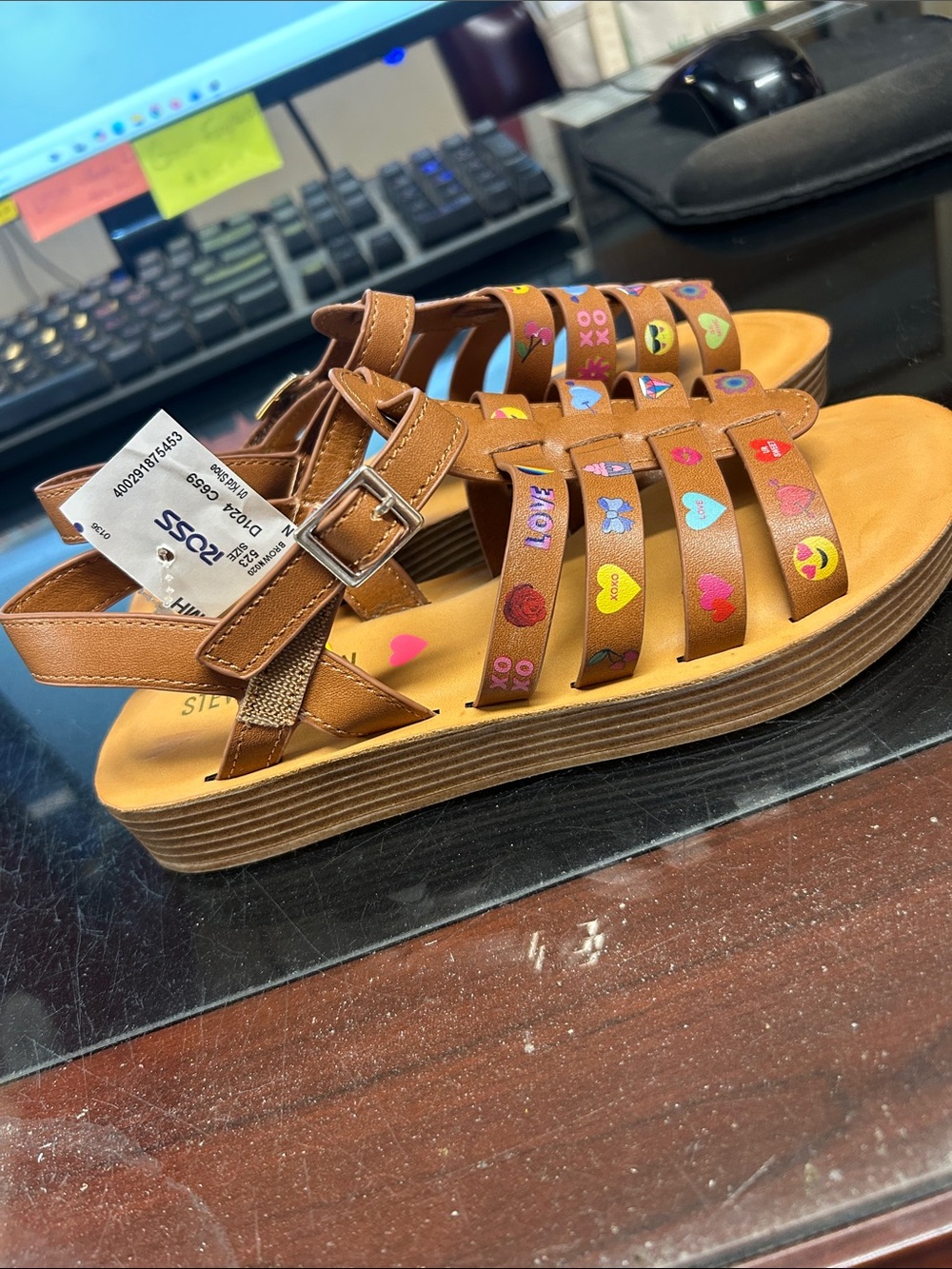 Steve Madden Brown Kids Emoji Strap Sandals sz 3